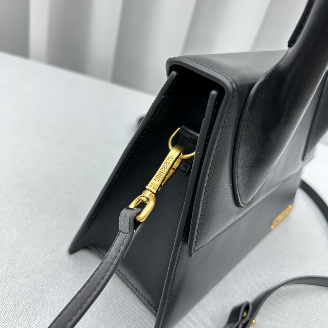 Jacquemus Top Handle Bags